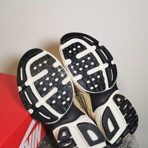 Nike V2K Run Women's Size 5